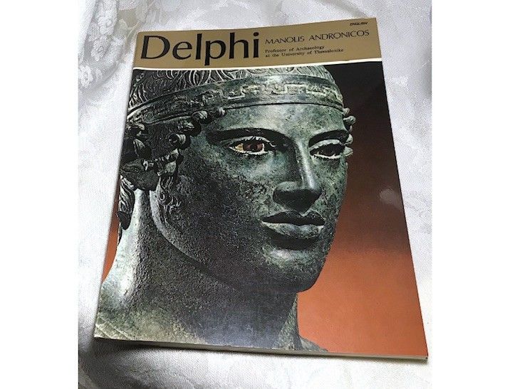 Kirja ( Delphi ) Englannin kielinen