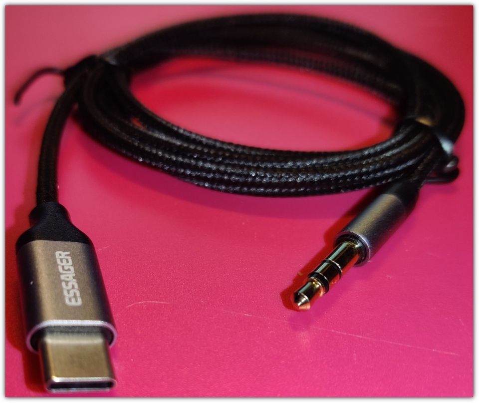 Uusi USB C - 3,5mm äänikaapelisovitin uros-uros