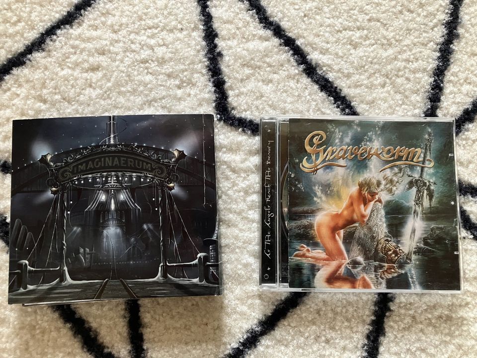Metalli-musiikki-CDt (Nightwish+Graveworm)