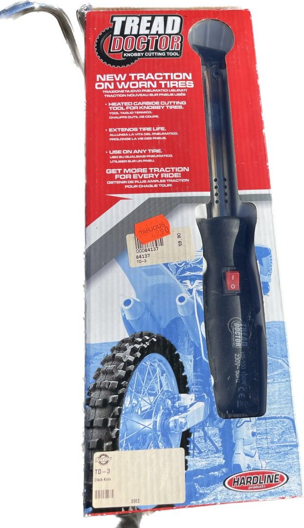 Tire knife