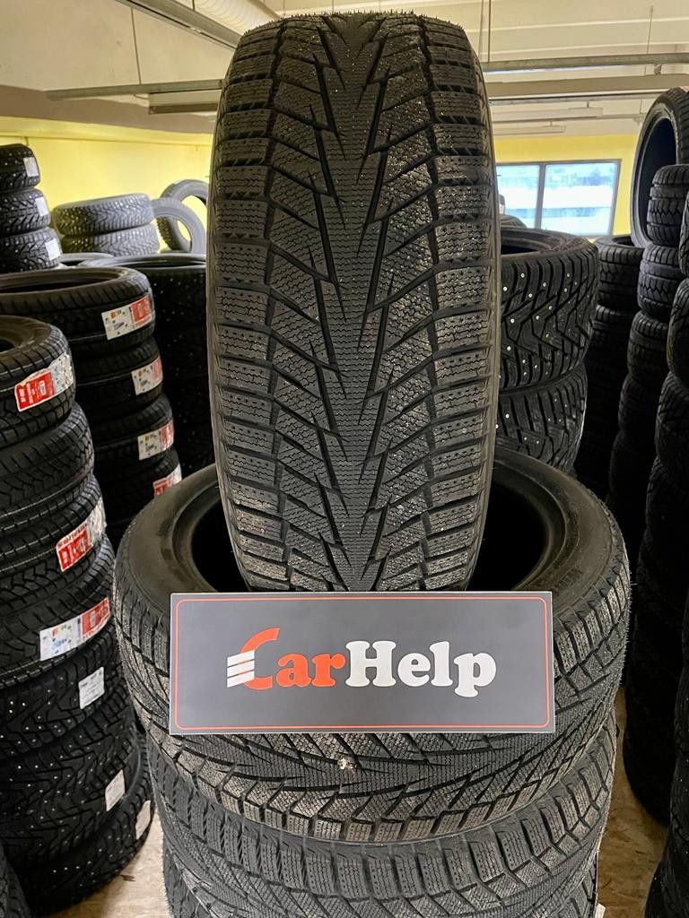 225/55R17 Hankook Winter i´zept iz2