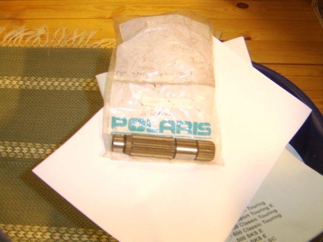 Polaris akseli