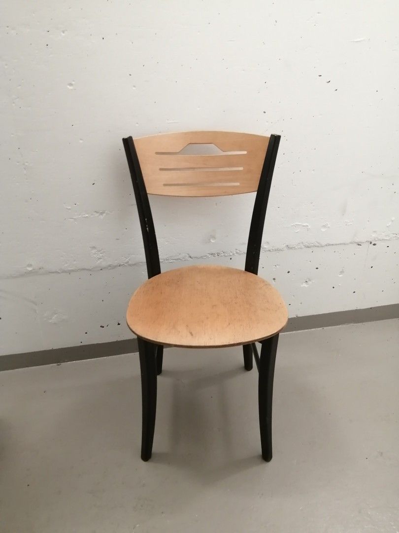 Iskun tuoli