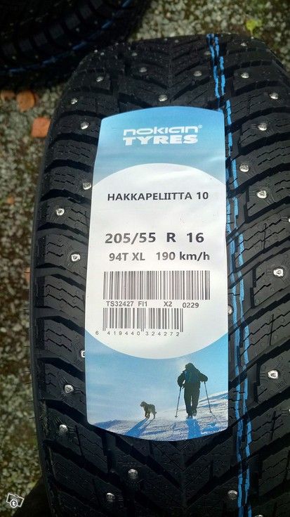 205\55R16 Nokian Tyres Hakkapeliitta 10 nastarenka