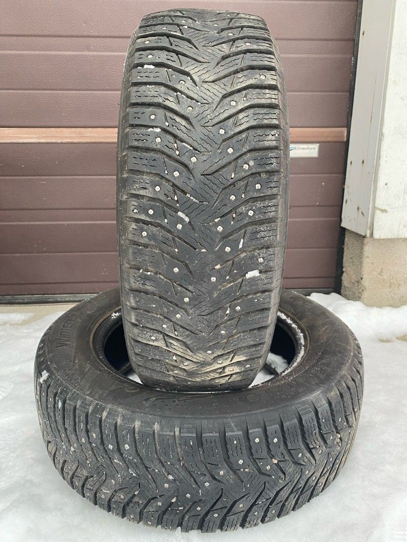 Kumho WinterCraft nastarenkaat 195/65-15