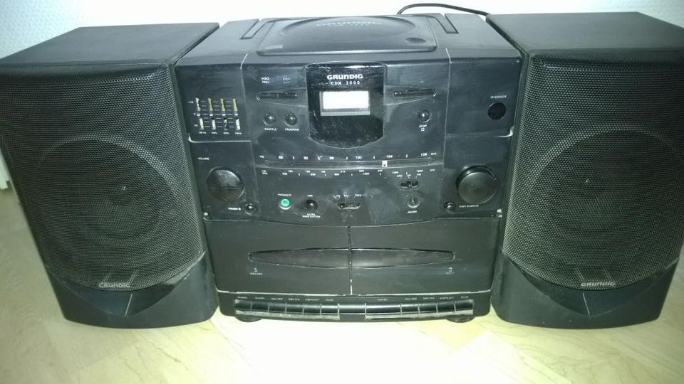 CD, kasettisoitin radio