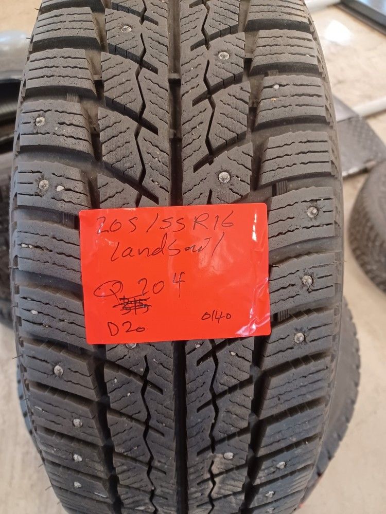 Nastarenkaat 205/55R16 landsail Q204