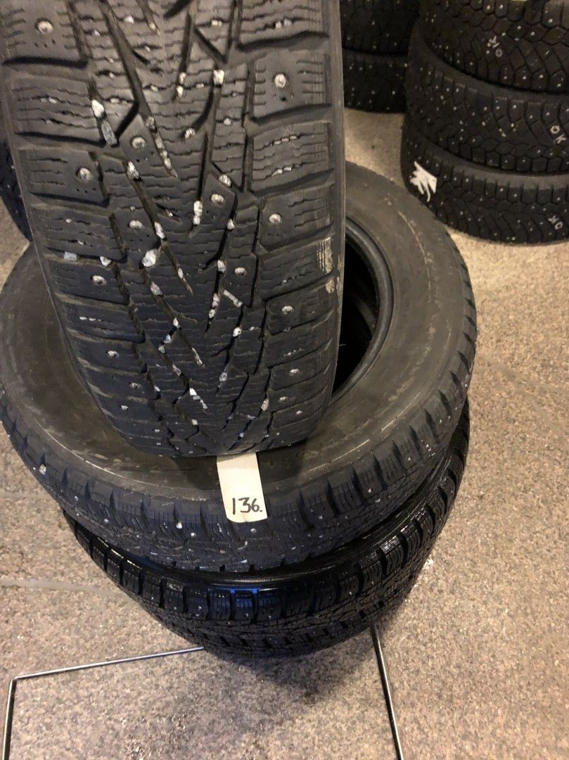 185/65 R 15 nastarenkaat