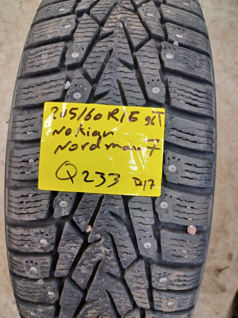 Nastarenkaat 205/60R16 96T nOKIAN NORDMAN 7 Q233