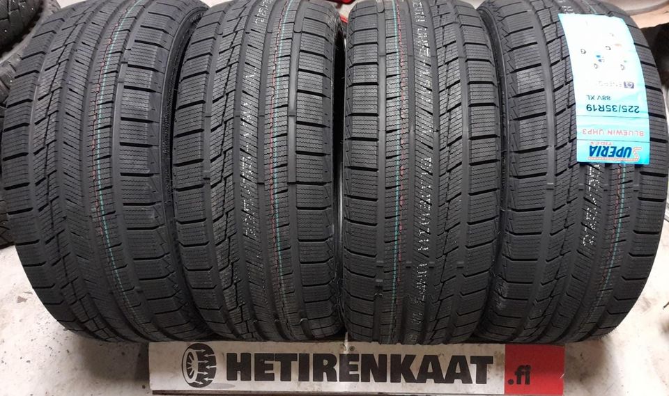 245/35 R19" Uudet renkaat Superia