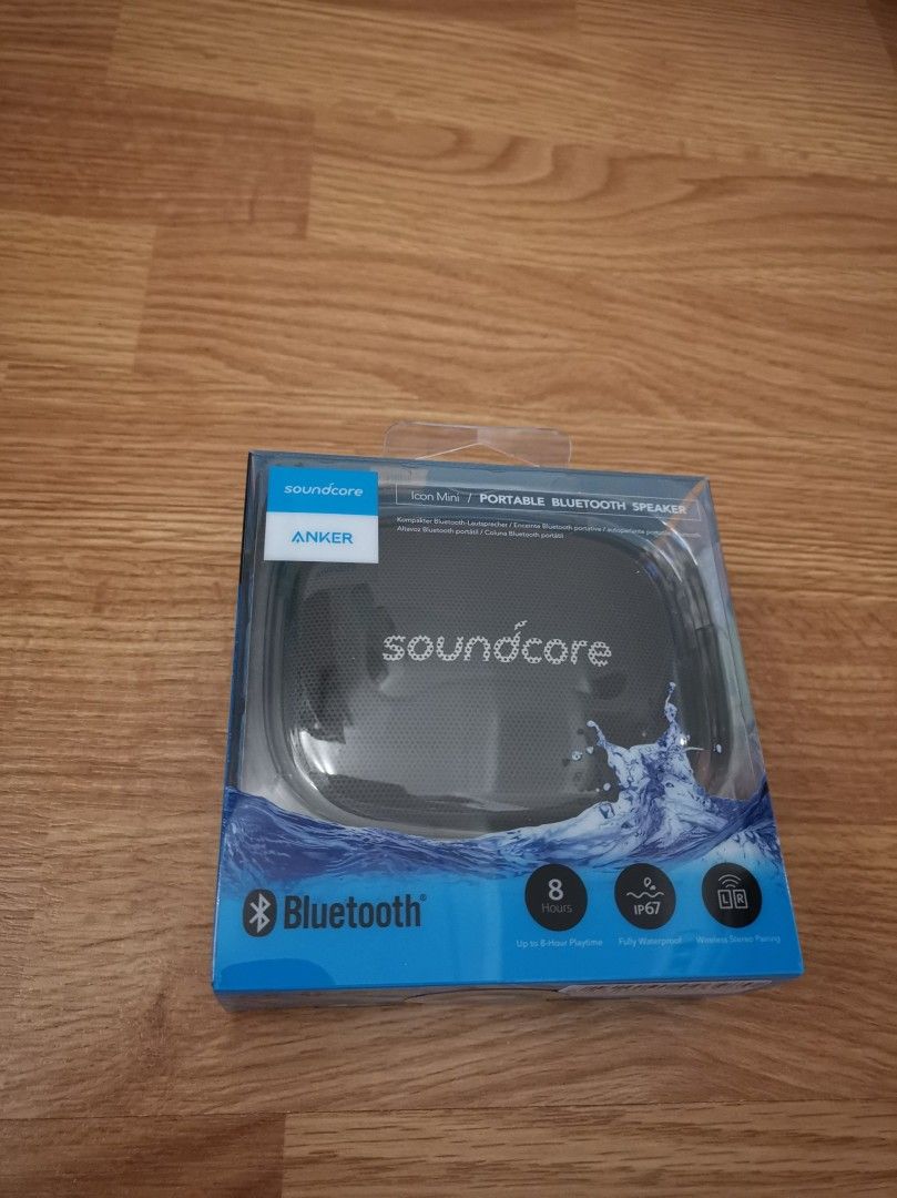 Uusi Anker Soundcore vesitiivis bluetoothkaiutin