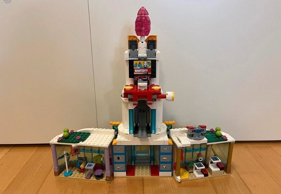 Lego supersankarit