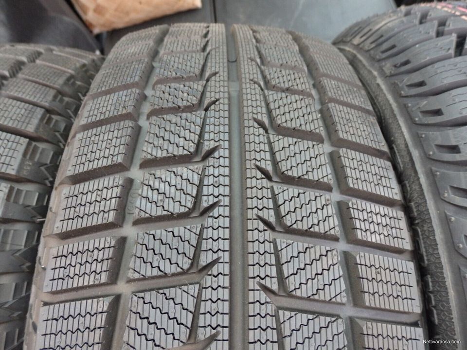 Uudet Goodride 165/70R13 kitkarenkaat rahteineen