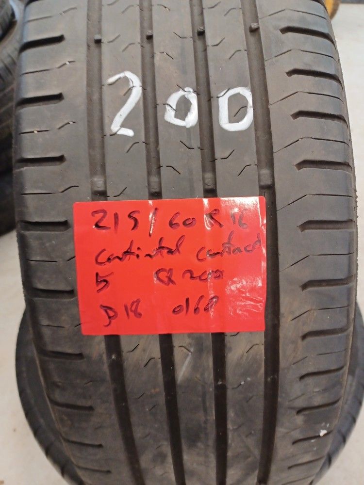 Kesärenkaat 215/60R16 continental Q200