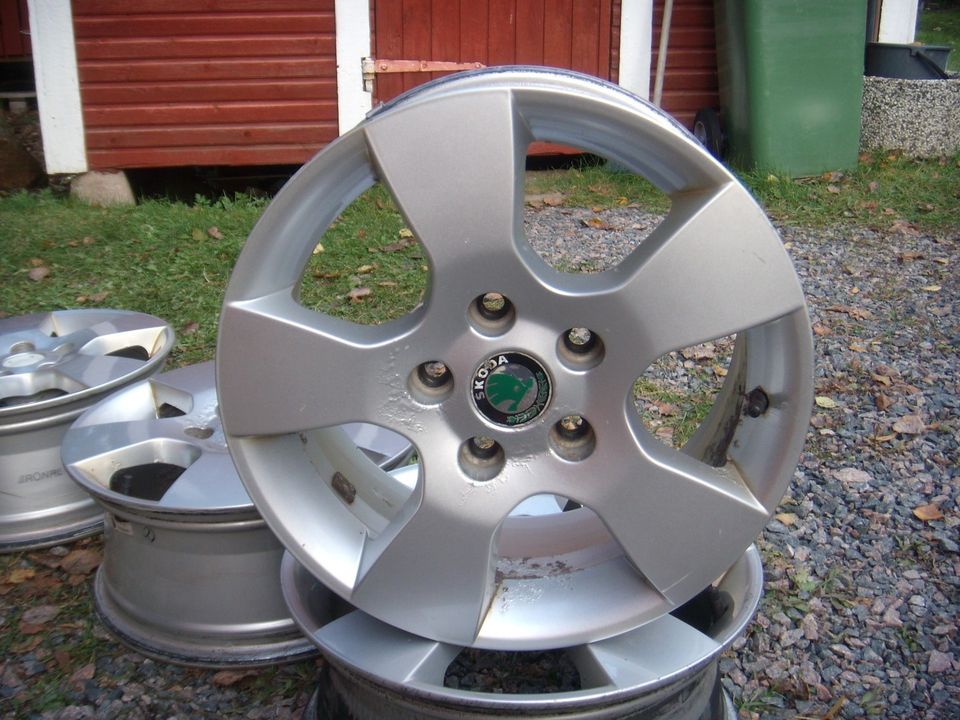 Aluvanteet 15" 5x112 Skoda Vw ym