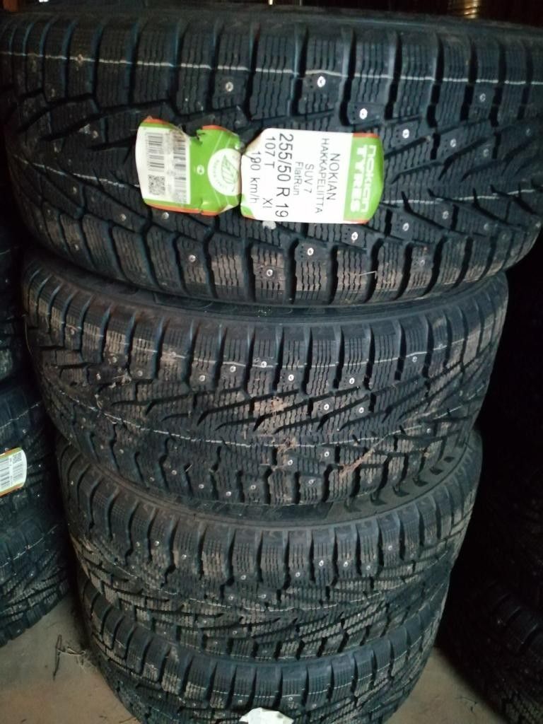 255 50 19 Nokian Hakkapeliitta 7 uudet nastat