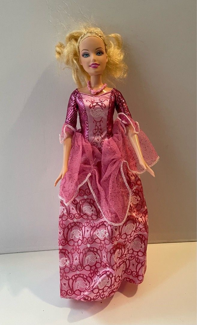 Barbie prinsessa nukke