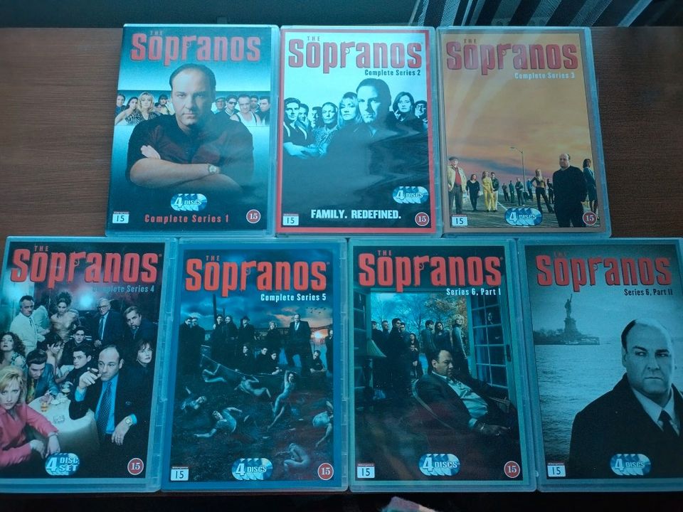 The Sopranos koko sarja DVD:llä