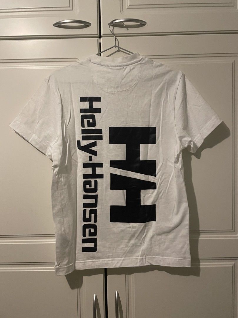 Helly Hansen paita