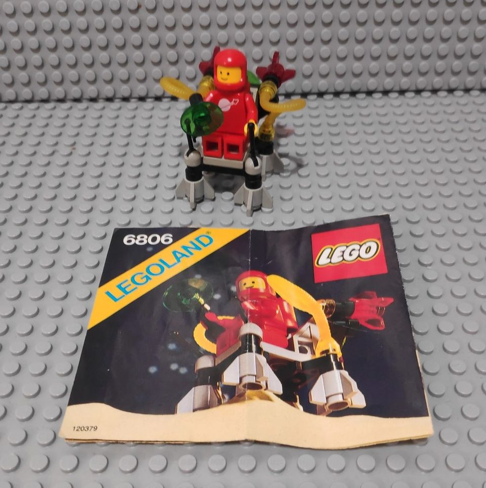 1985 Lego surface Hopper 6806