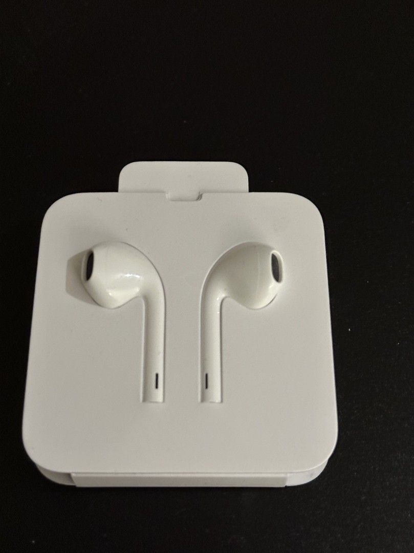Apple EarPods kuulokkeet