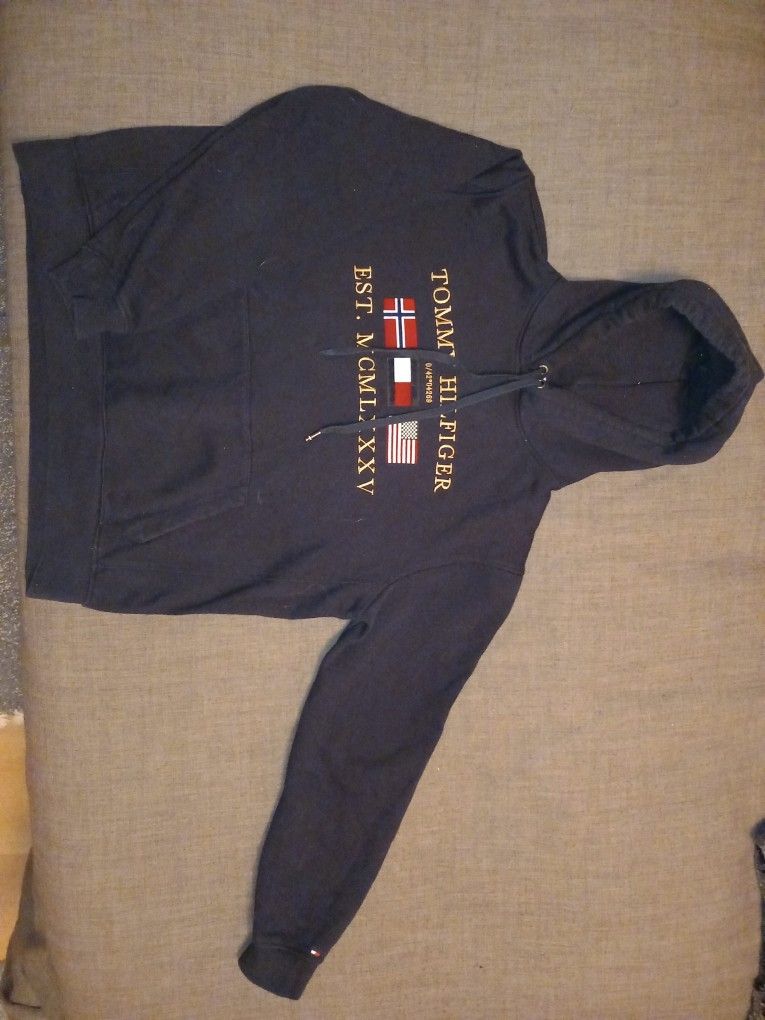 Tommy Hilfiger xl-huppari