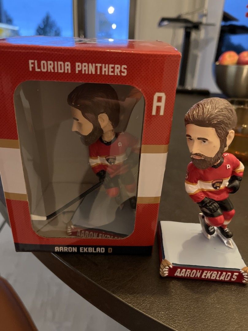 NHL figuuri Aaron Ekblad