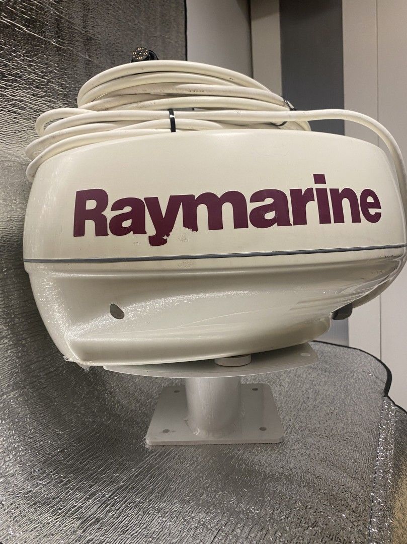 Raymarine Tutka Pathfinder 2Kw antenni