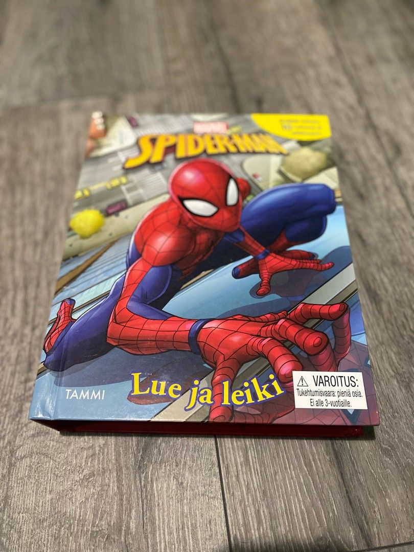 Spiderman kirja ja -leluja