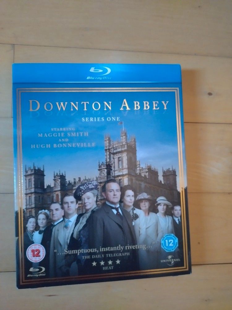 Downtown Abbey kausi 1 blu-ray