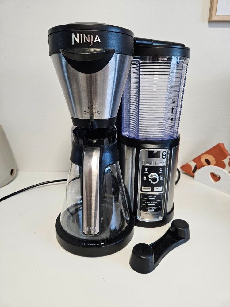 Ninja CF060EU kahvinkeitin