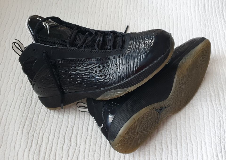 Jordan 2011 Black Dark Charcoal