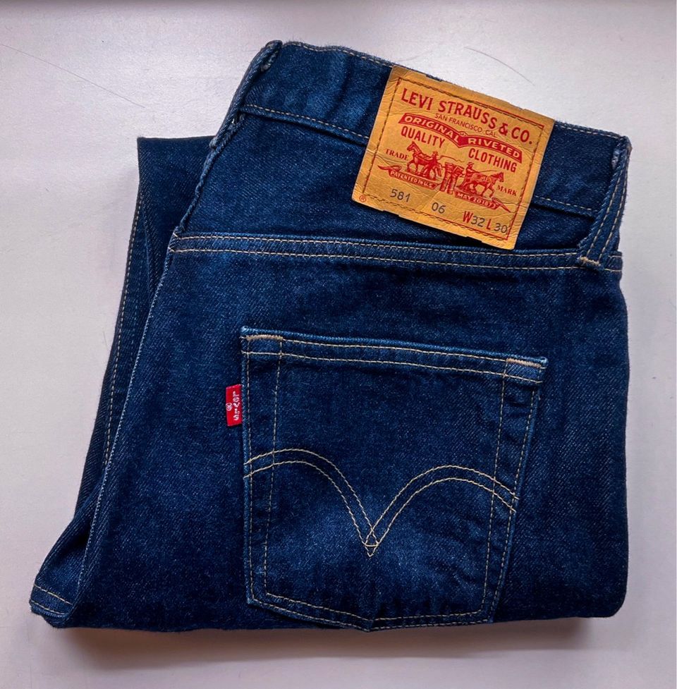 Levi Strauss Blue Jeans 581