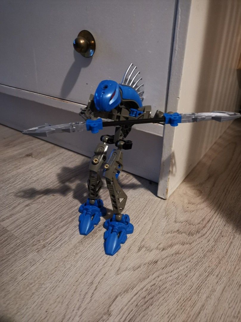 LEGO Bionicle 8590 Rahkshi Guurahk