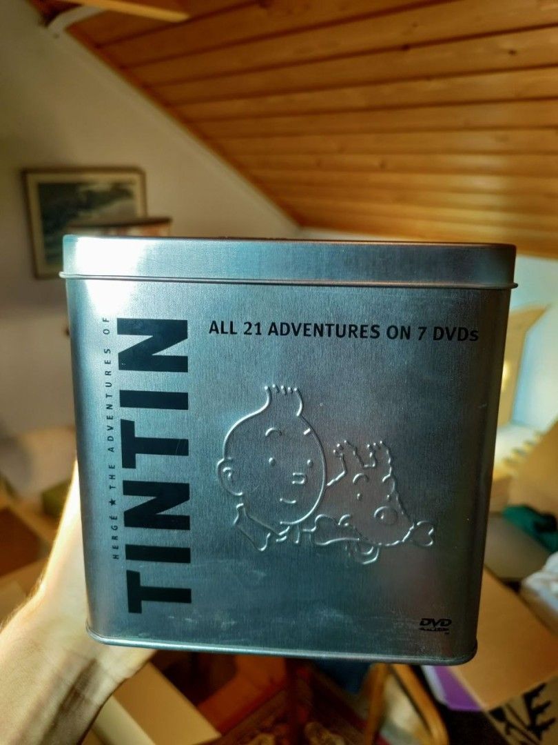 Tintin dvd boksi, 7 levyä, 21-jaksoa