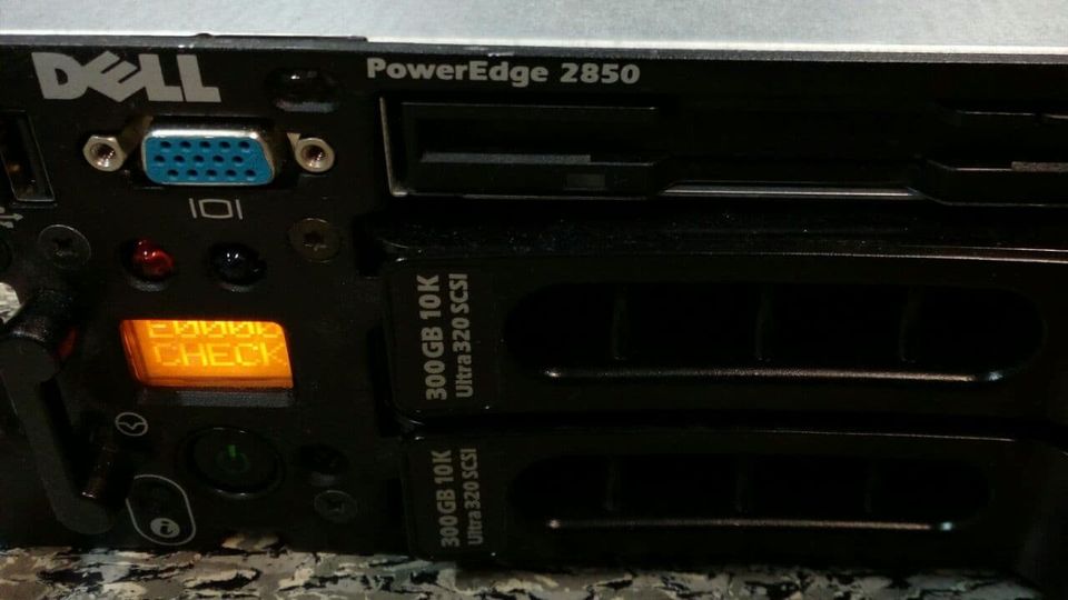 Dell PowerEdge 2850 palvelin