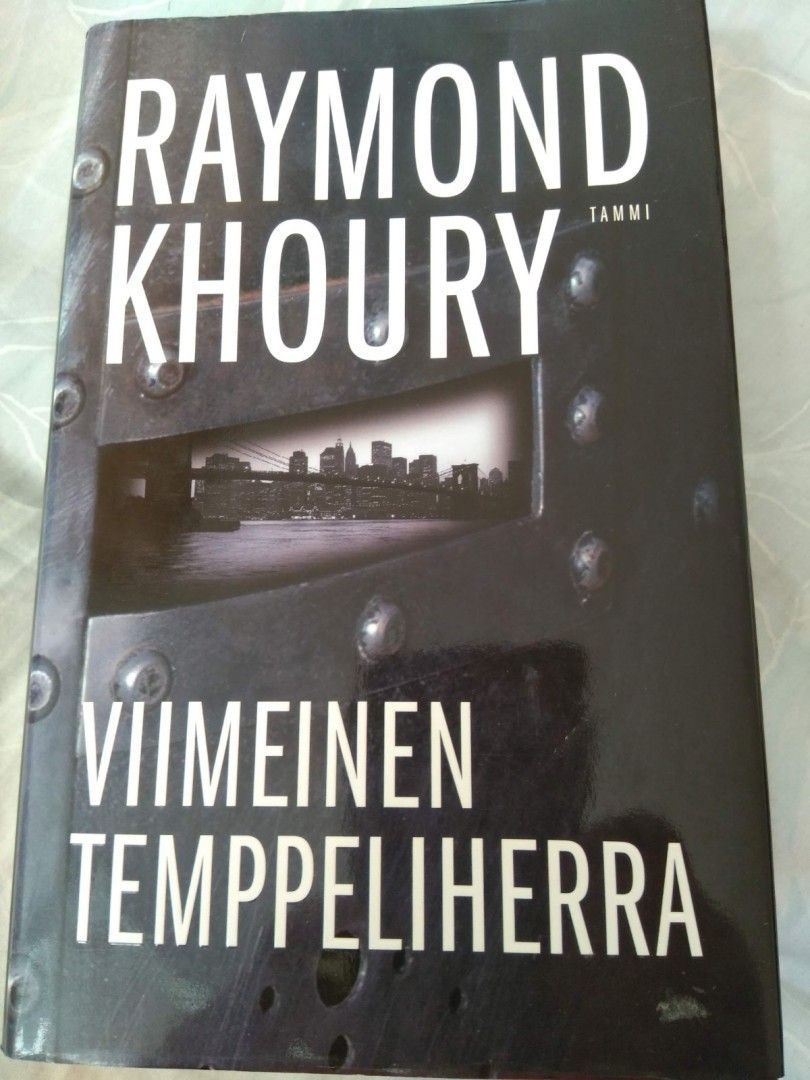 Khoury Raymond - Kirjat