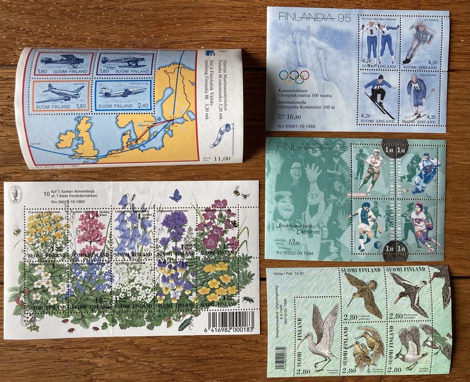 1988-1995 suomalaisia postimerkkiarkkeja