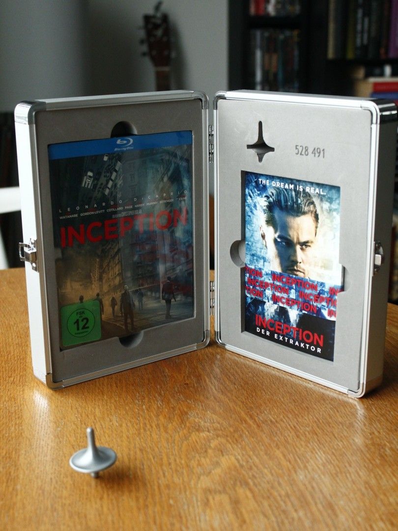 Inception - Blu-ray metal case + keräilykortit & hyrrä