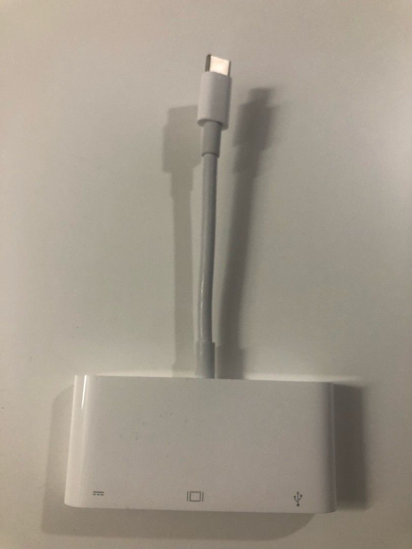 Apple sovitin / adapteri