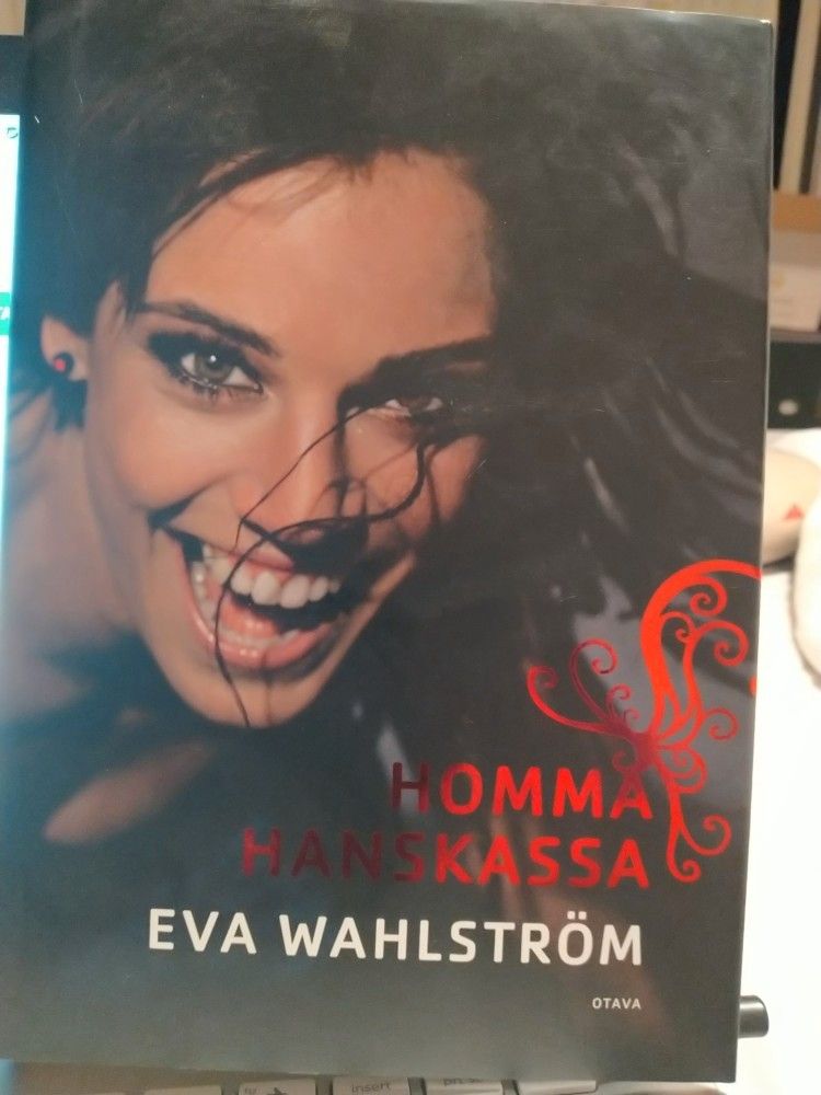 Homma hanskassa - Eva Wahlström