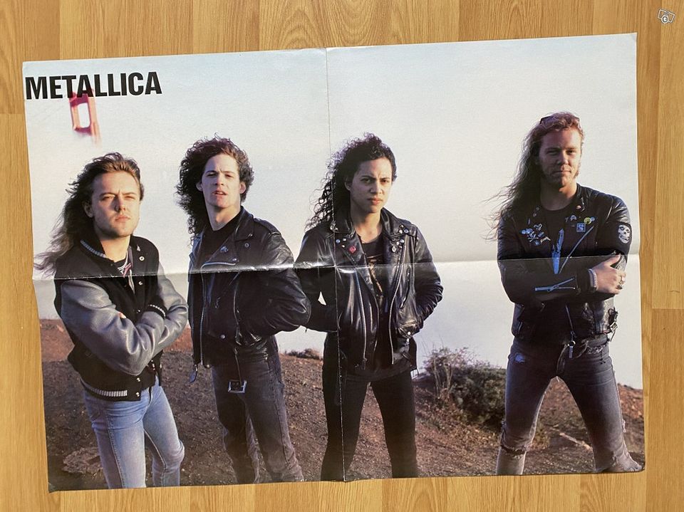 Metallica juliste ( pari eri julistetta )