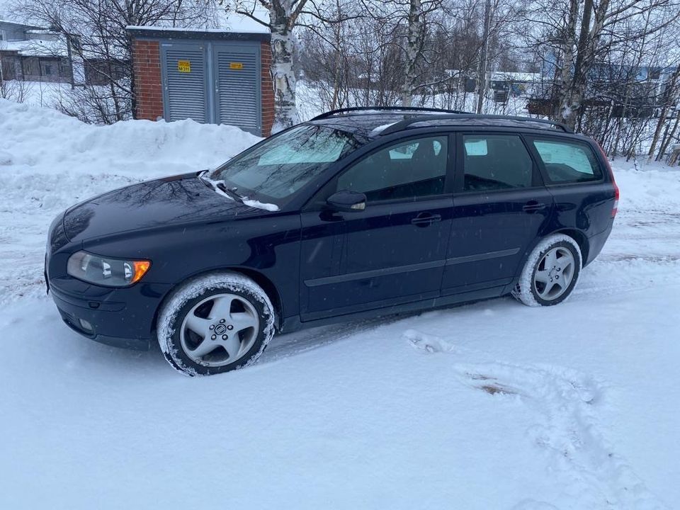 Volvo V50 Purkuosia