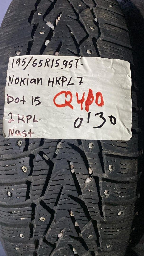 Nastarenkaat 195/65R15 95T Nokian hkpl 7 dot15 Q410