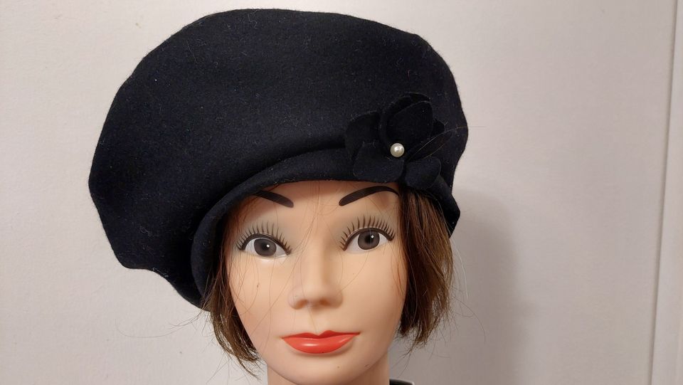 Musta BERETS hattu boutique 57, uusi villakangasta KOTIMAINEN