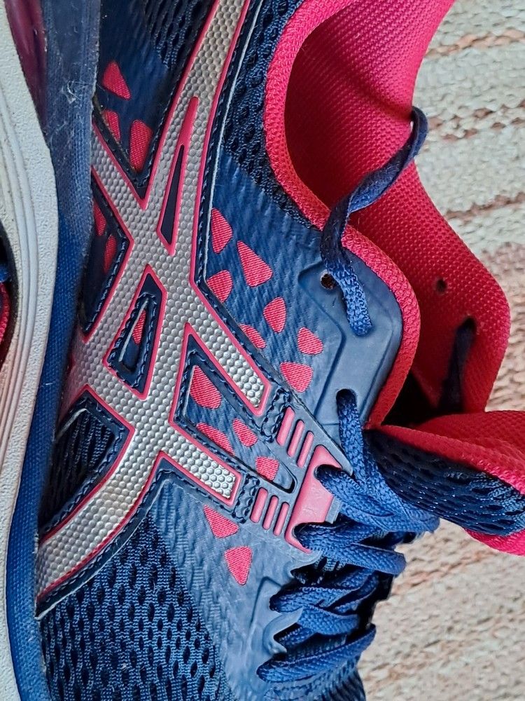 Asics lenkkarit