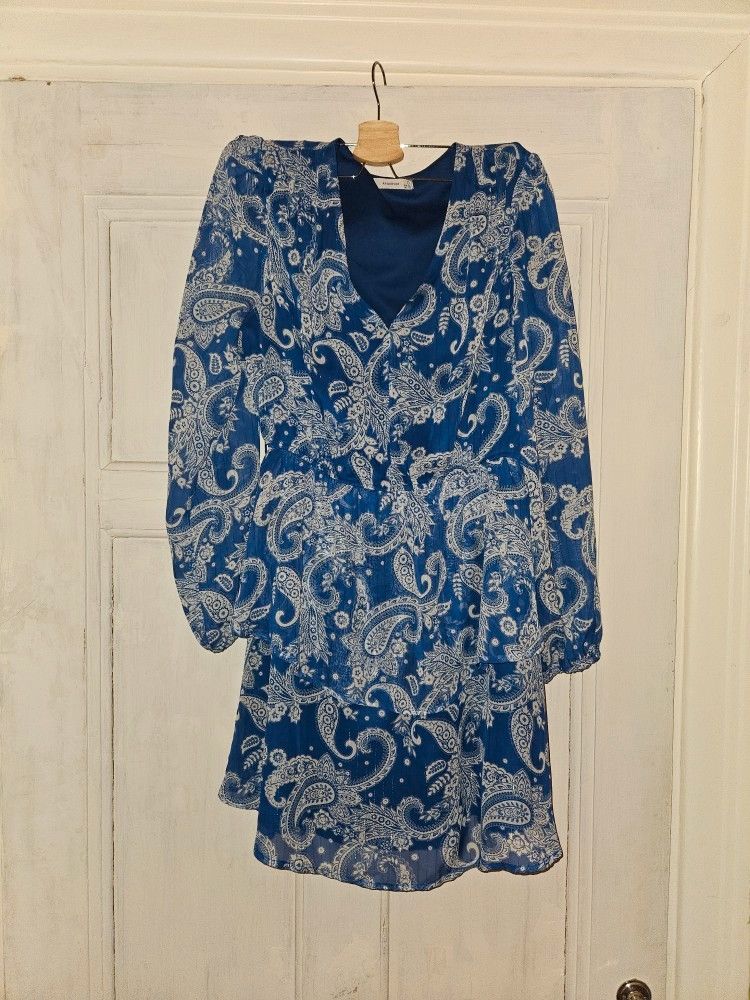 Reserved sinivalkoinen mekko, 40