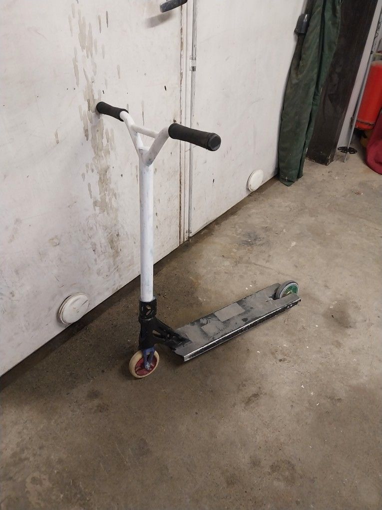 Custom scootti