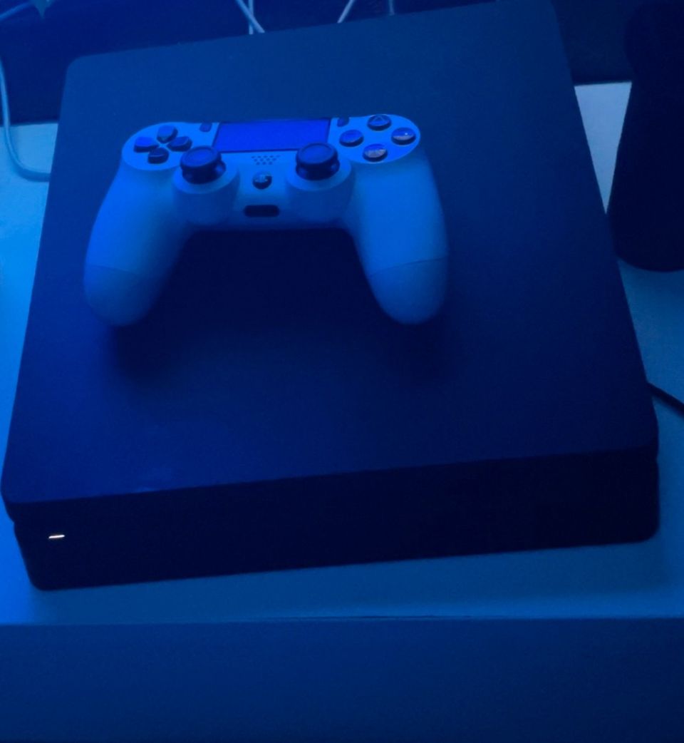 Ps4 + ohjain