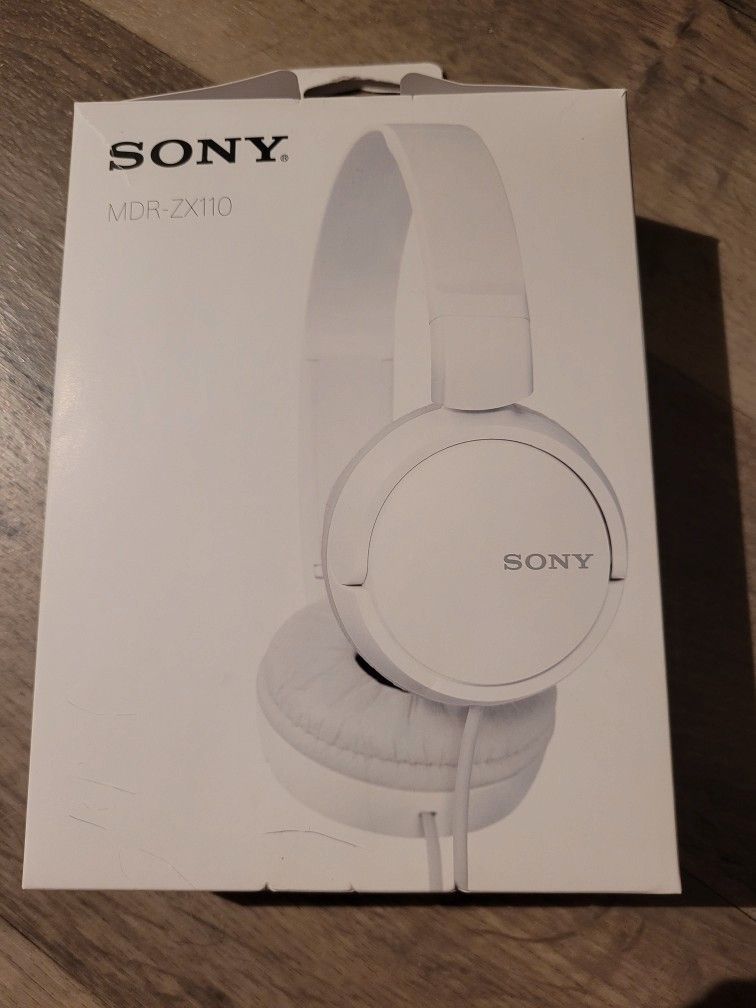 Sony langalliset kuulokkeet, uudet, valkoiset